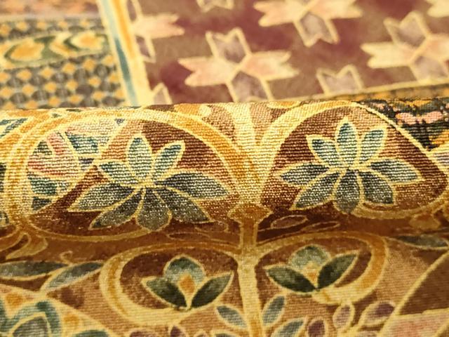 平和屋着物■上質な小紋 切嵌吉祥花文 正絹 逸品 DABC4928cd - Image 4
