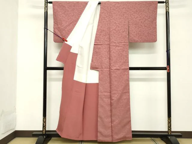平和屋着物■上質な色無地 舞花地紋 退紅色 正絹 逸品 DABC4947cd - Image 3