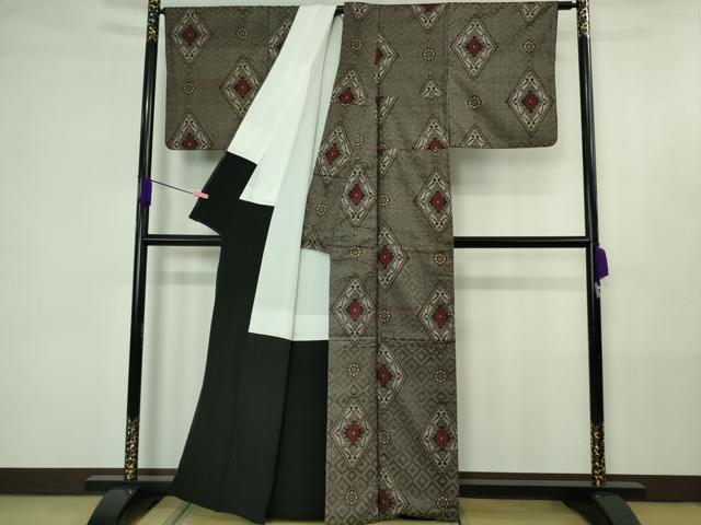 平和屋着物●希少 本場大島紬 龍郷絣 逸品 DZAB4392kh6 - Image 3